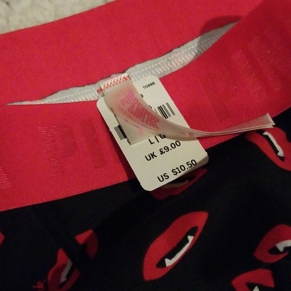 VS/PINK - Picture 4 of 5